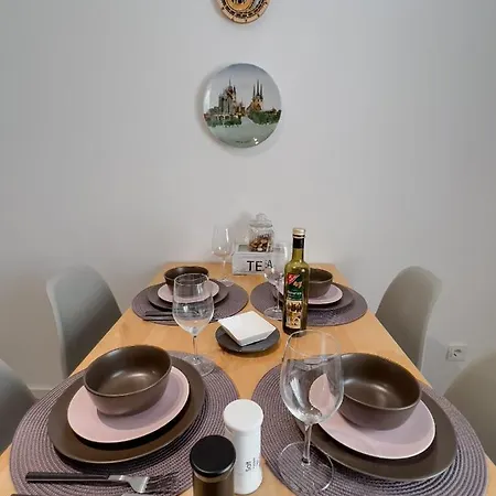 Schoene Helle & Gemuetliche Wohnung In Altstadtnaehe Erfurt Room photo