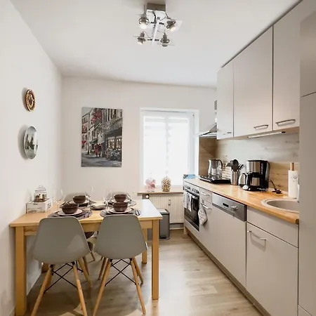Schoene Helle & Gemuetliche Wohnung In Altstadtnaehe Erfurt Room photo