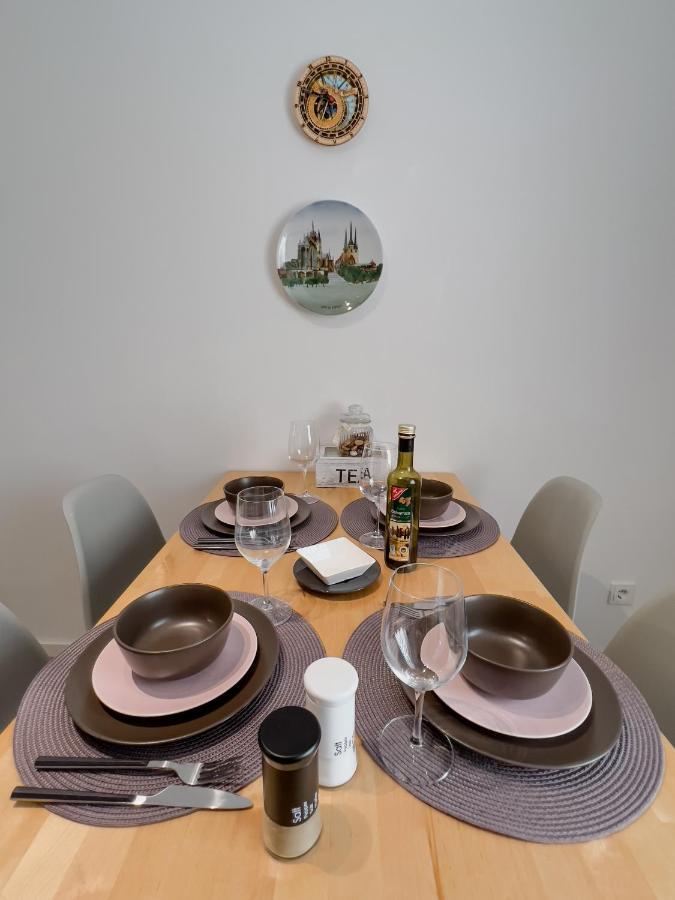 Schoene Helle & Gemuetliche In Altstadtnaehe Apartment Erfurt